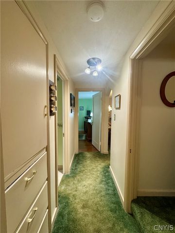 125 Crystal Drive, Clay, NY 13212
