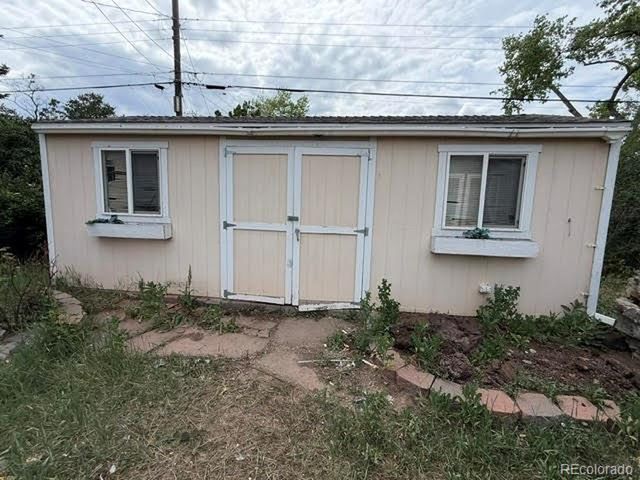 6621 S Logan St, Littleton, CO 80121