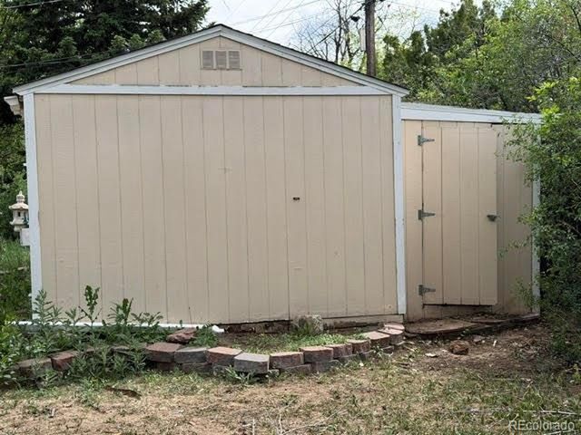 6621 S Logan St, Littleton, CO 80121