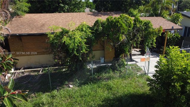 5205 Wiley Street, Hollywood, FL 33021