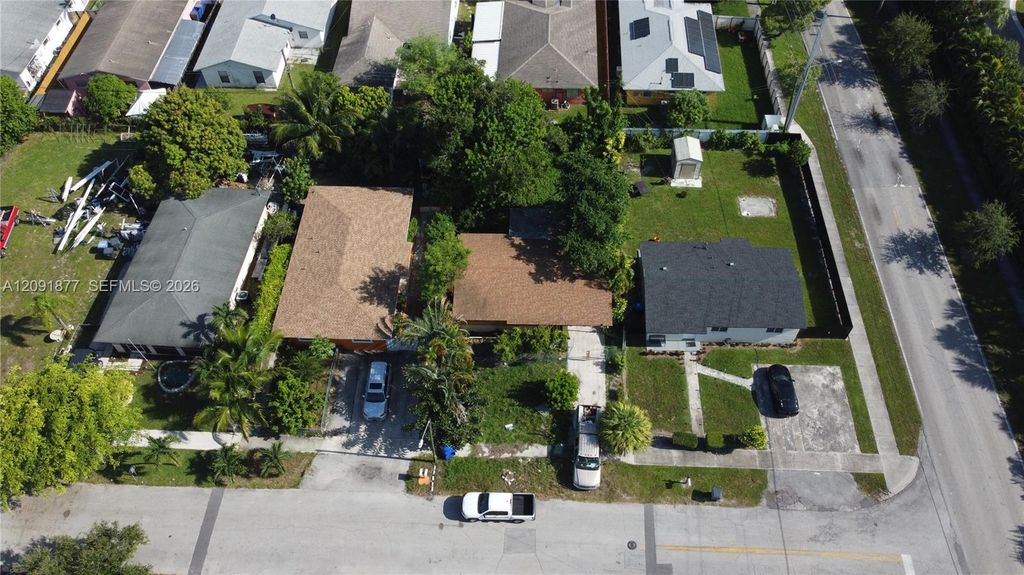 5205 Wiley Street, Hollywood, FL 33021