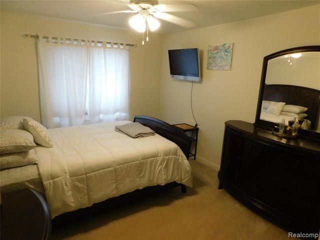 190 Mcdougal Court, Canton, MI 48188