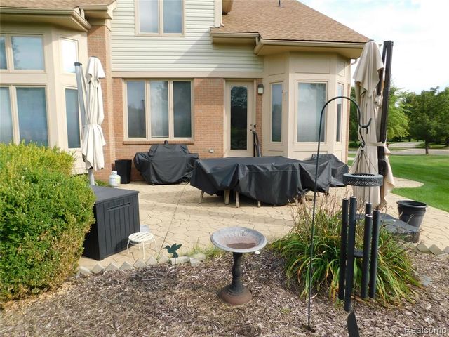190 Mcdougal Court, Canton, MI 48188