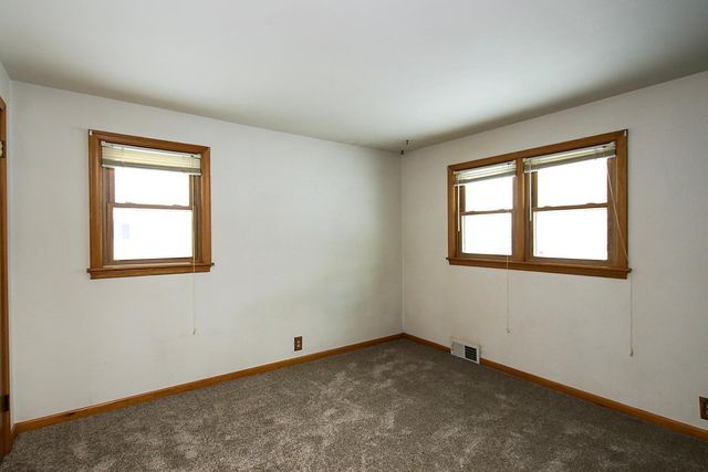 620 4th Avenue SW, Hutchinson, MN 55350