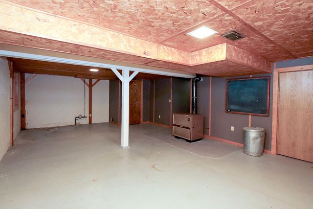 620 4th Avenue SW, Hutchinson, MN 55350