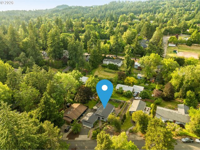4743 Sw SEYMOUR Ct, Portland, OR 97221