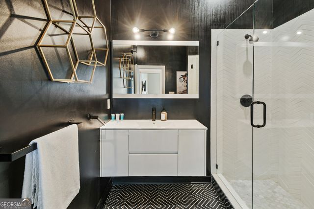 208 12th Street NE 304, Atlanta, GA 30309