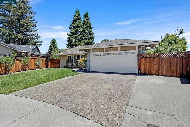 8 Bath Ct, San Ramon, CA 94583
