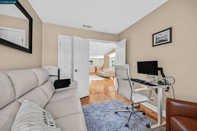 8 Bath Ct, San Ramon, CA 94583