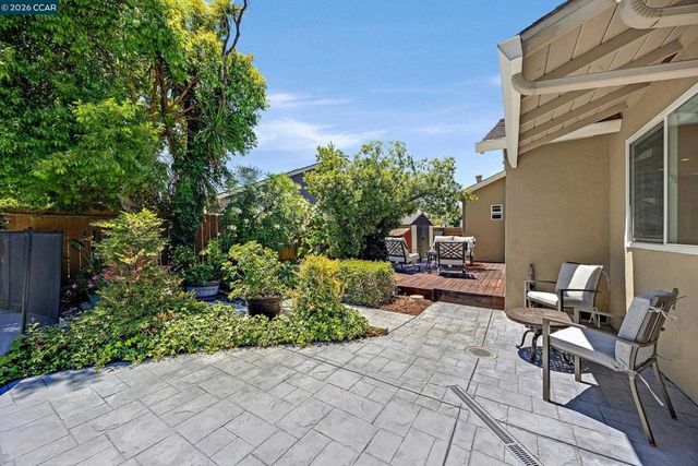 8 Bath Ct, San Ramon, CA 94583