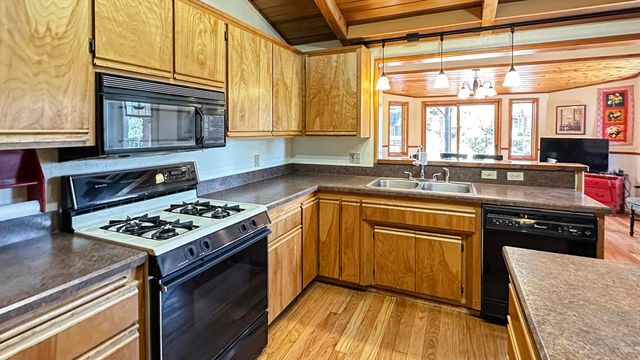 26748 Mcmahan, Idyllwild, CA 92549