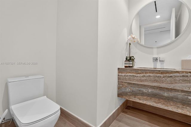 5775 Collins Ave 605, Miami Beach, FL 33140