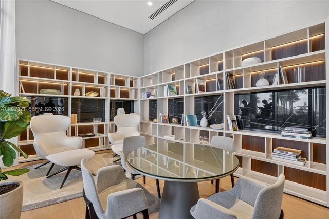 5775 Collins Ave 605, Miami Beach, FL 33140