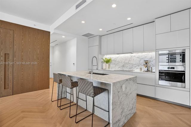 5775 Collins Ave 605, Miami Beach, FL 33140