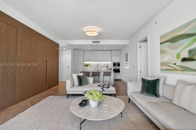 5775 Collins Ave 605, Miami Beach, FL 33140