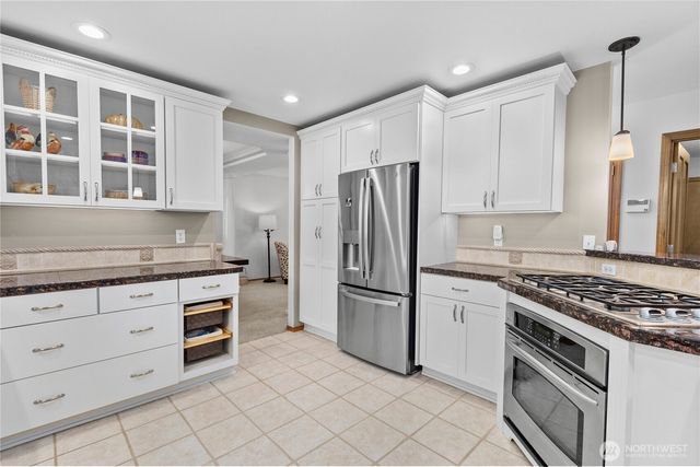 2537 Kempton Street SE, Olympia, WA 98501