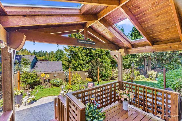 2537 Kempton Street SE, Olympia, WA 98501