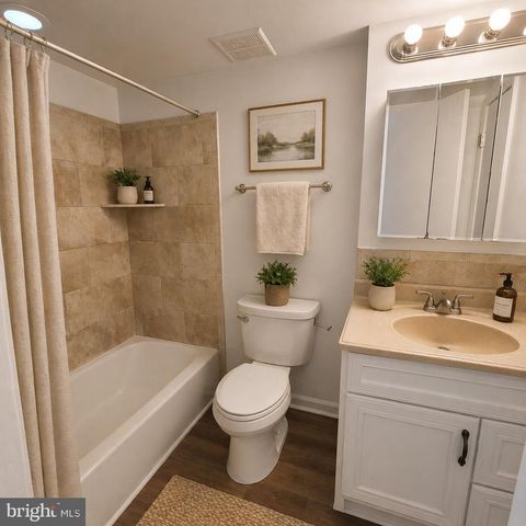1833 ADDISON RD S, District Heights, MD 20747