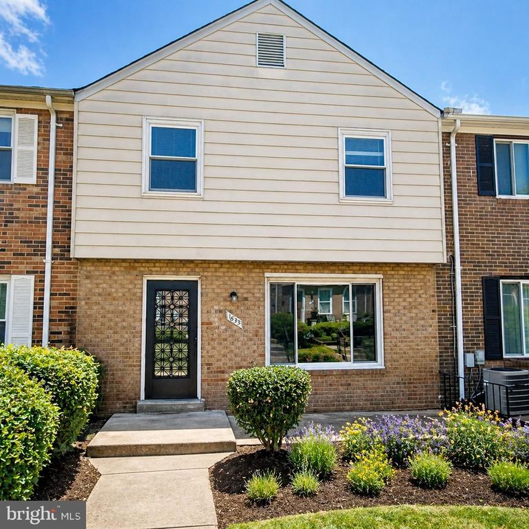 1833 ADDISON RD S, District Heights, MD 20747