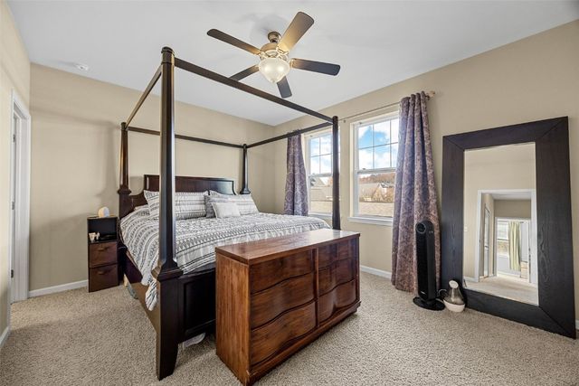 877 Walker Circle, Iowa City, IA 52245