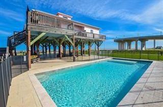111 County Road 230, Sargent, TX 77414