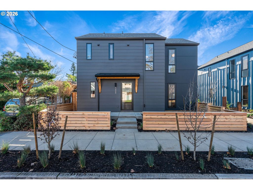 5498 Se Boise St, Portland, OR 97206