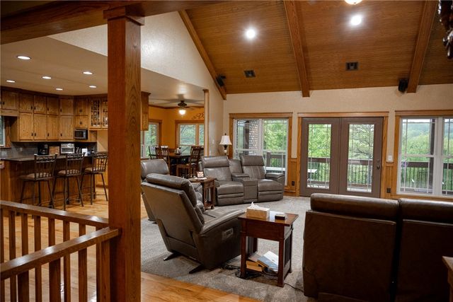 8295 Ridgecrest, Rogers, AR 72756
