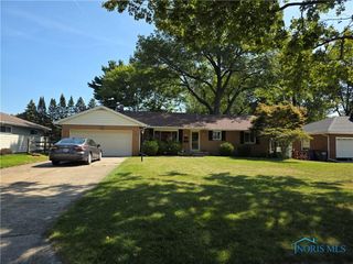 4744 Kathy Lane, Toledo, OH 43623