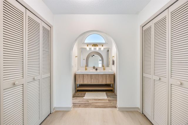 100 SEAHORSE CIRCLE SE, Palm Bay, FL 32909