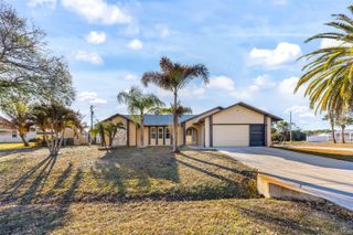 100 SEAHORSE CIRCLE SE, Palm Bay, FL 32909