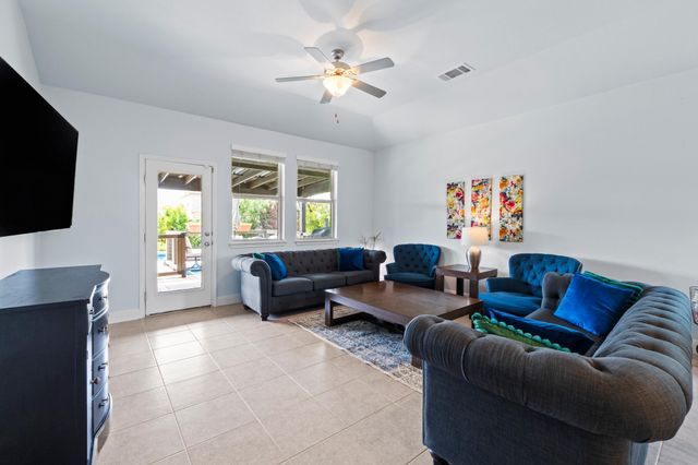 19201 Kimberlite DR, Pflugerville, TX 78660