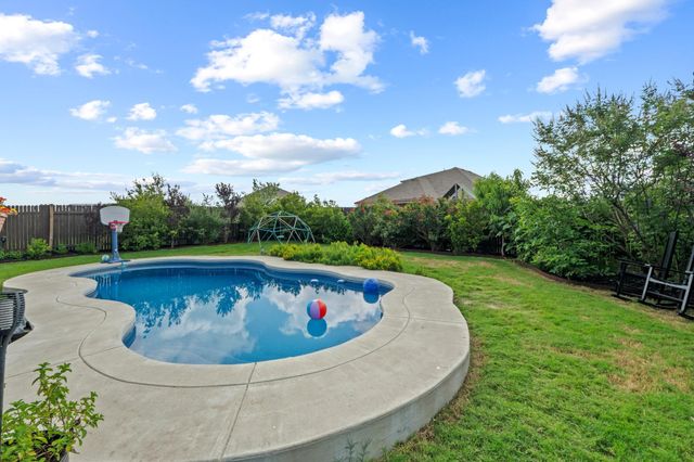 19201 Kimberlite DR, Pflugerville, TX 78660