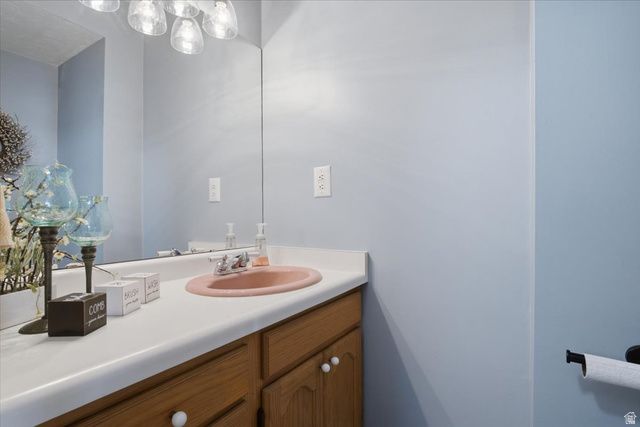 1896 N 350 E, Centerville, UT 84014