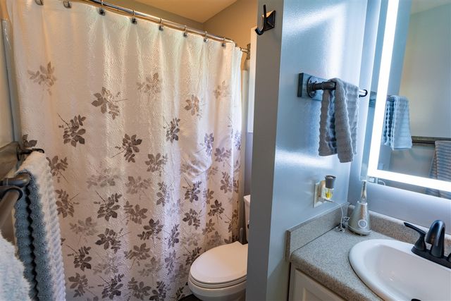 25283 Silver Oaks Boulevard, Mattawan, MI 49071