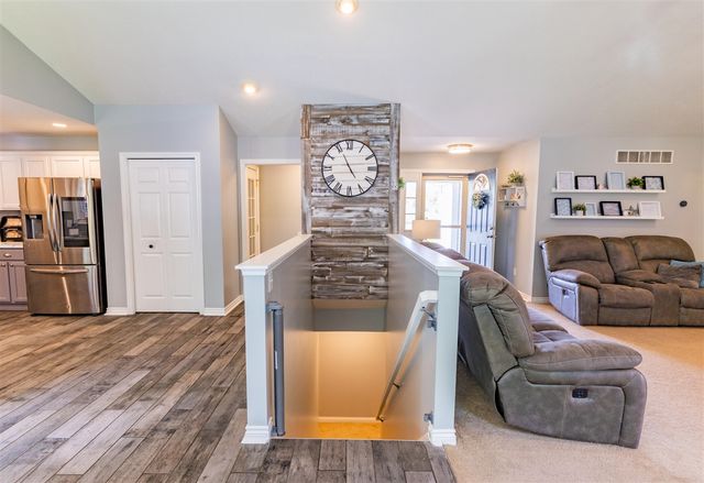 25283 Silver Oaks Boulevard, Mattawan, MI 49071