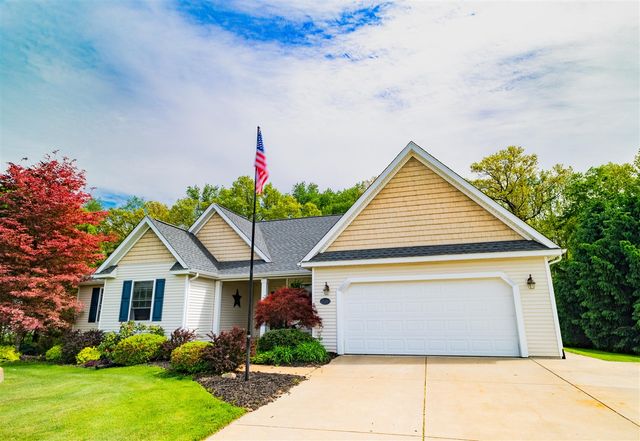 25283 Silver Oaks Boulevard, Mattawan, MI 49071