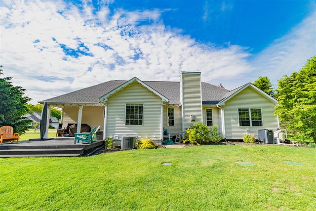 25283 Silver Oaks Boulevard, Mattawan, MI 49071