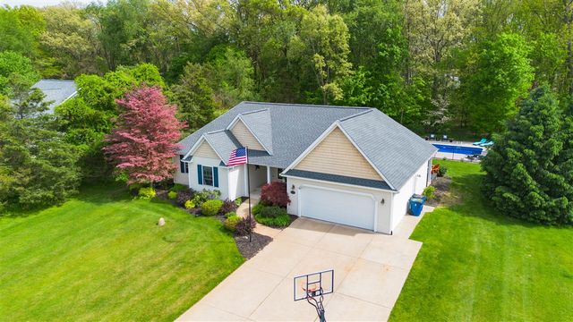 25283 Silver Oaks Boulevard, Mattawan, MI 49071