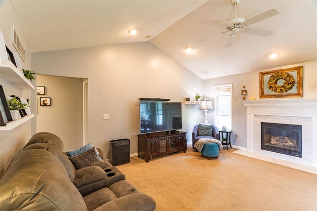 25283 Silver Oaks Boulevard, Mattawan, MI 49071