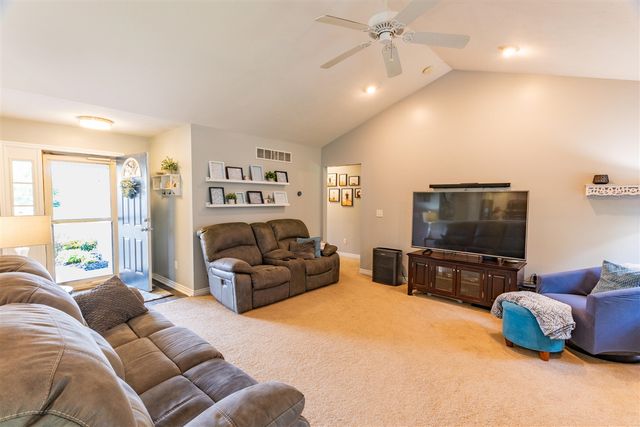 25283 Silver Oaks Boulevard, Mattawan, MI 49071