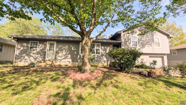 938 Luther St, Emporia, KS 66801