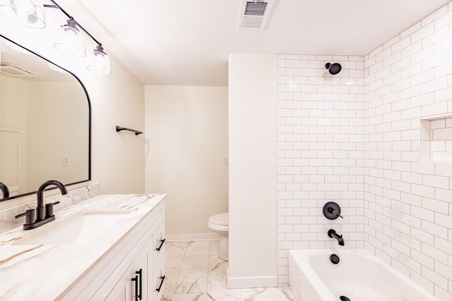 900 Woodmont Blvd, Nashville, TN 37204