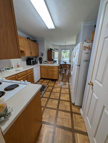 1401 Joe Pyron Dr, Madison, TN 37115