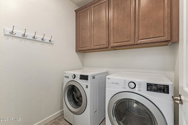 28701 N 40TH Way, Cave Creek, AZ 85331