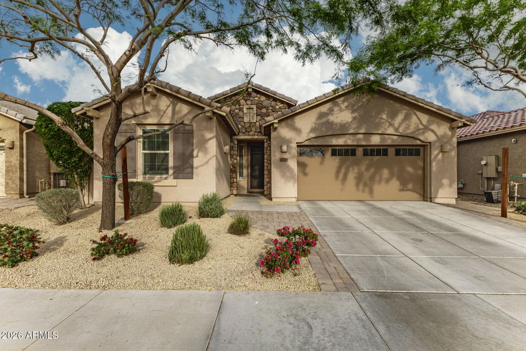 28701 N 40TH Way, Cave Creek, AZ 85331