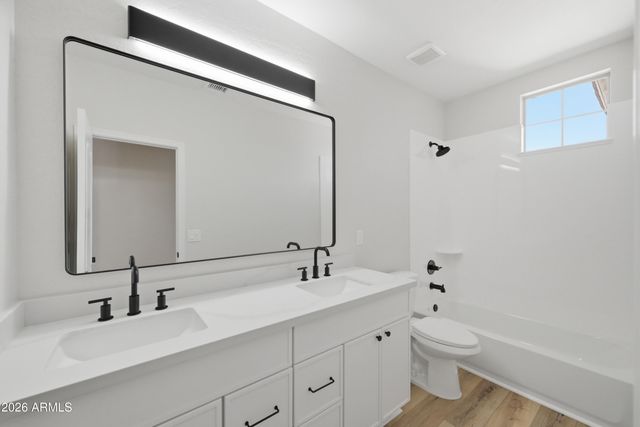 269 W MERRILL Avenue, Gilbert, AZ 85233