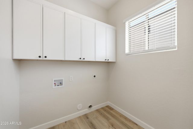 269 W MERRILL Avenue, Gilbert, AZ 85233