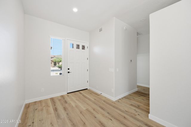 269 W MERRILL Avenue, Gilbert, AZ 85233