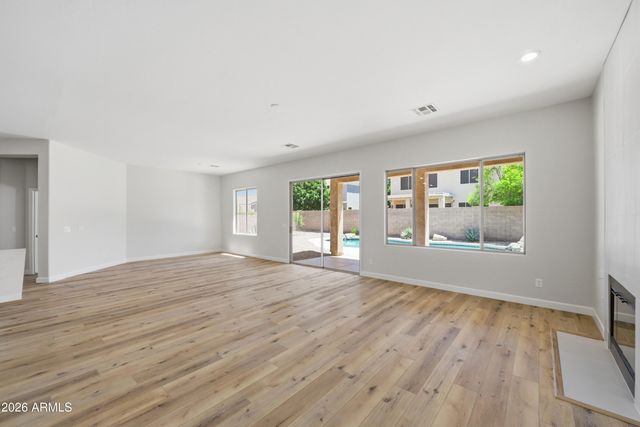 269 W MERRILL Avenue, Gilbert, AZ 85233