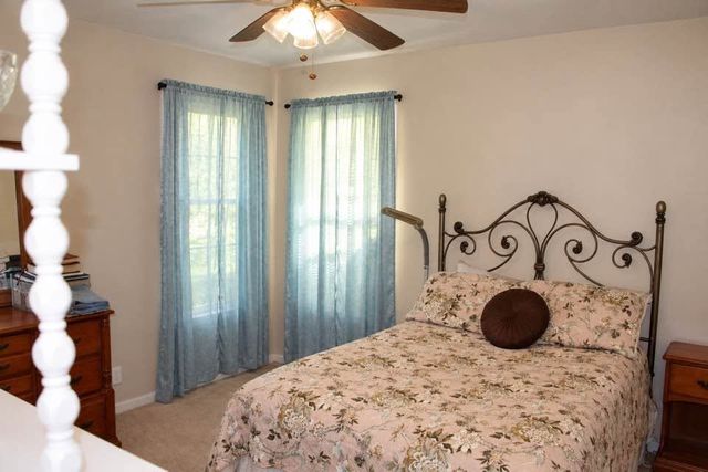 611 Rose Avenue, Cleburne, TX 76033